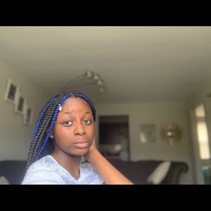 Meet your Posher, Ewaoluwa